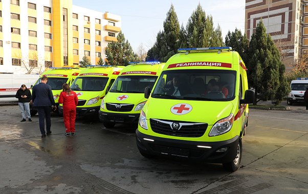 Парк новороссийской скорой помощи пополнился современными реанимобилями
