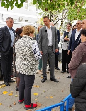 «Мы создаем комфортную среду для каждого»: мэр Новороссийска рассказал о масштабном преображении Приморского района