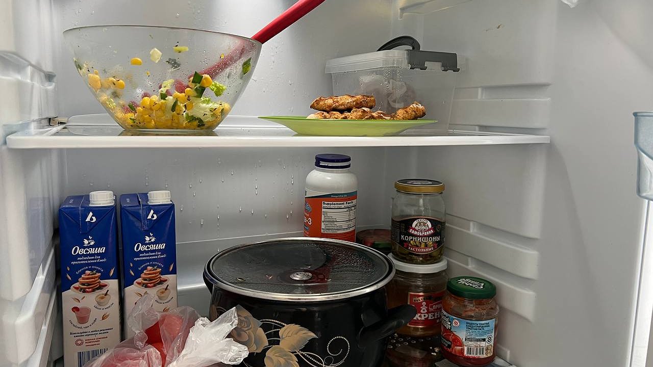 Главная картинка новости: Холодильник больше не размораживаю: эксперт раскрыл эффективную альтернативу