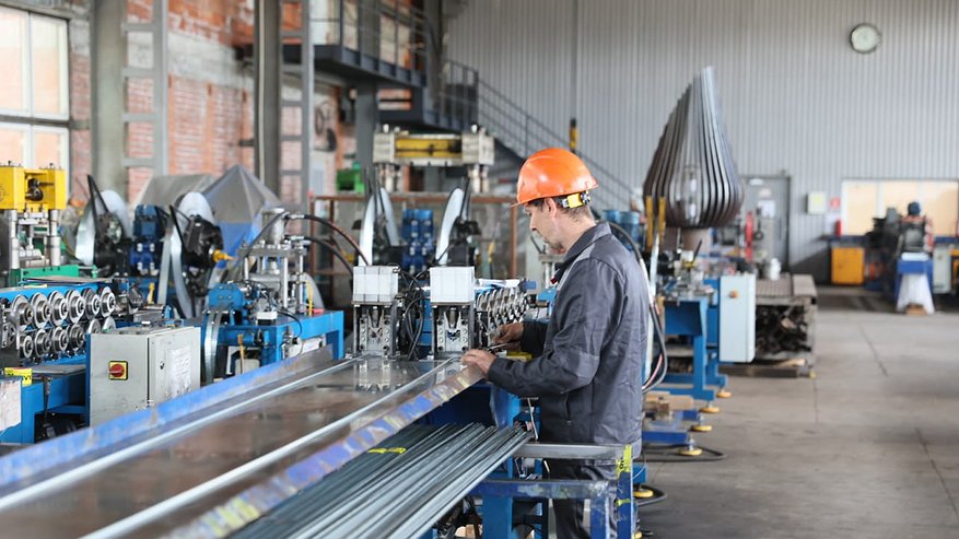 Главная картинка новости: Производительность труда выросла на треть на 390 предприятиях Кубани