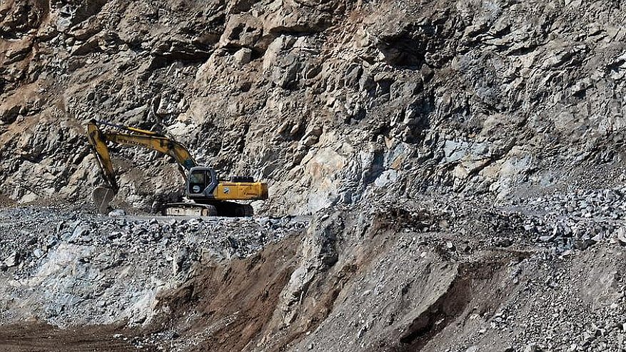 Главная картинка новости: Взрывные работы в карьере цементного завода «Пролетарий» пройдут 24 ноября