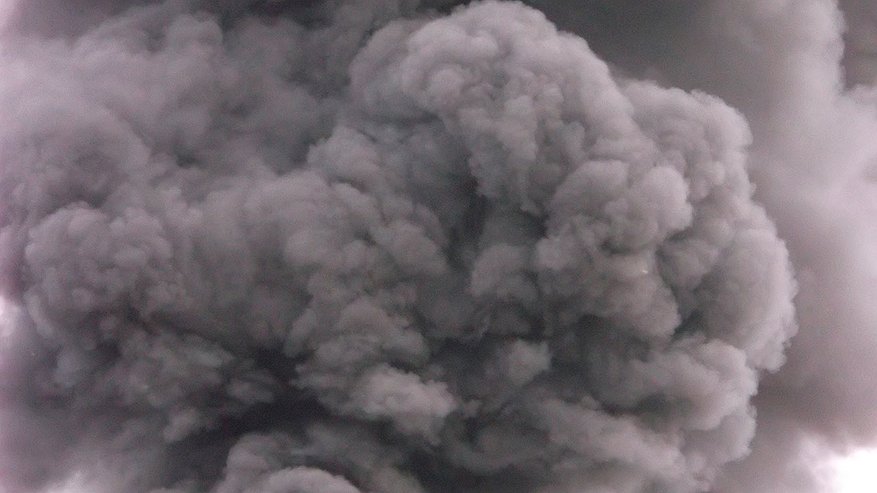 Главная картинка новости: Массированный налет дронов на Новороссийск: повреждены десятки домов, есть пострадавшие