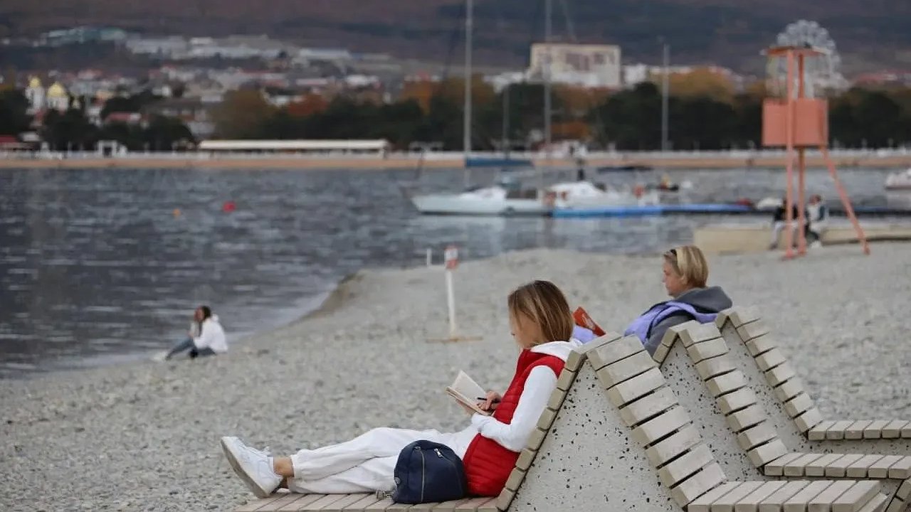 Главная картинка новости: Зимние пляжи Кубани: более 70 локаций ждут гостей на черноморском побережье