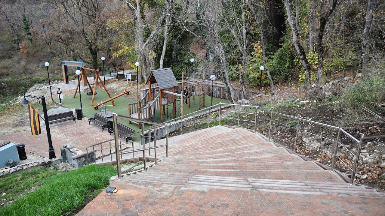 Главная картинка новости: В Геленджике откроют новый патриотический терренкур за 45,5 млн рублей рядом с военно-историческим комплексом