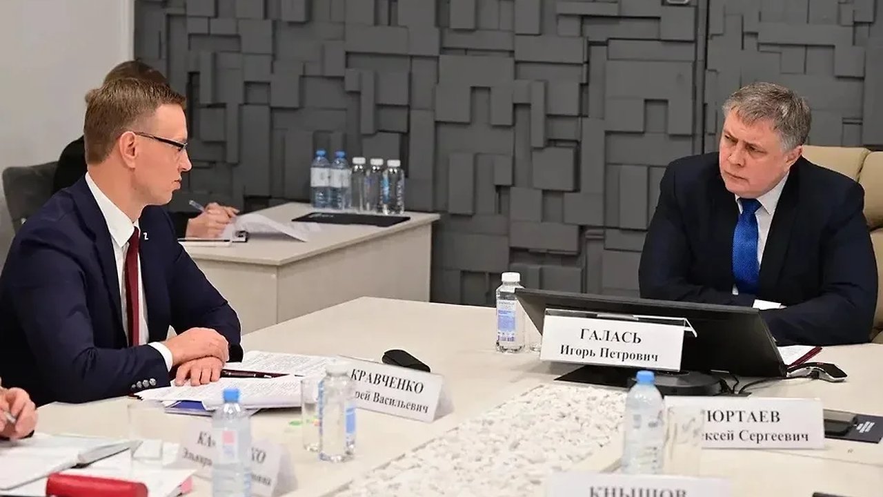 Главная картинка новости: Промышленные предприятия Новороссийска нарастили объёмы отгрузки на 4% в 2025 году