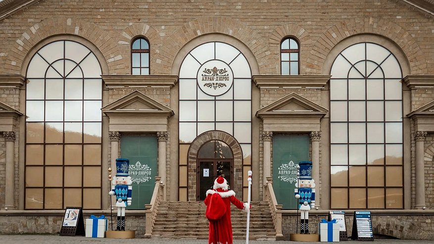 Главная картинка новости: С 27 декабря из Краснодара в Абрау-Дюрсо начнет ходить туристический поезд