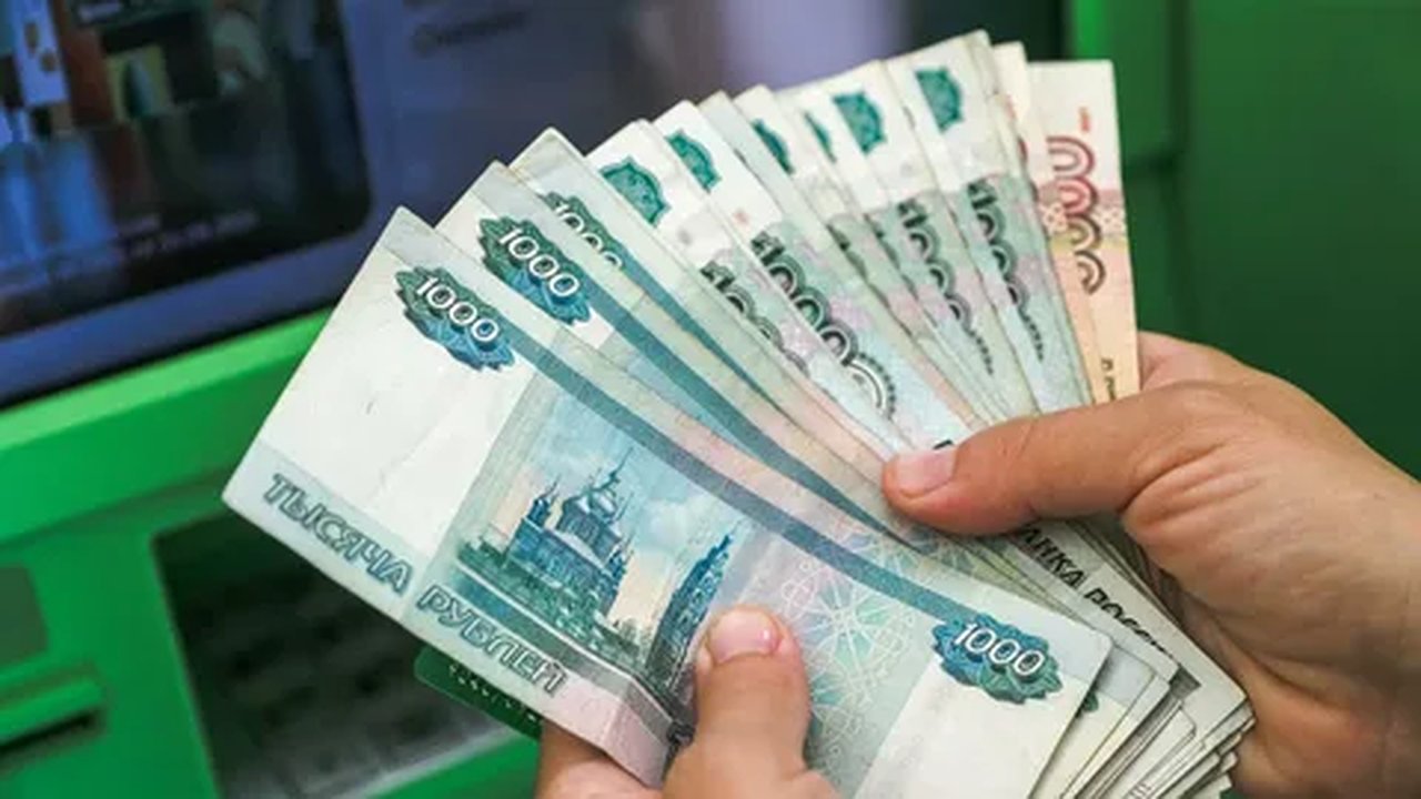 Главная картинка новости: «Я бы снял всё до копейки»: ведущий экономист — о том, почему накопительные счета стали ловушкой для наивных