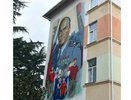 Лицо Победы на фасаде школы: в Сочи открыли мурал с портретом маршала Жукова