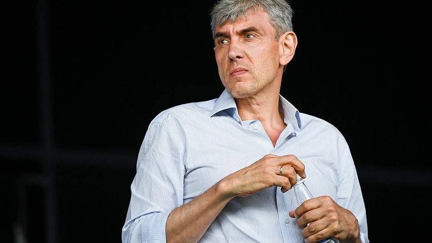 Главная картинка новости: Орден Дружбы за преображение города: Владимир Путин наградил основателя ФК «Краснодар» Сергея Галицкого