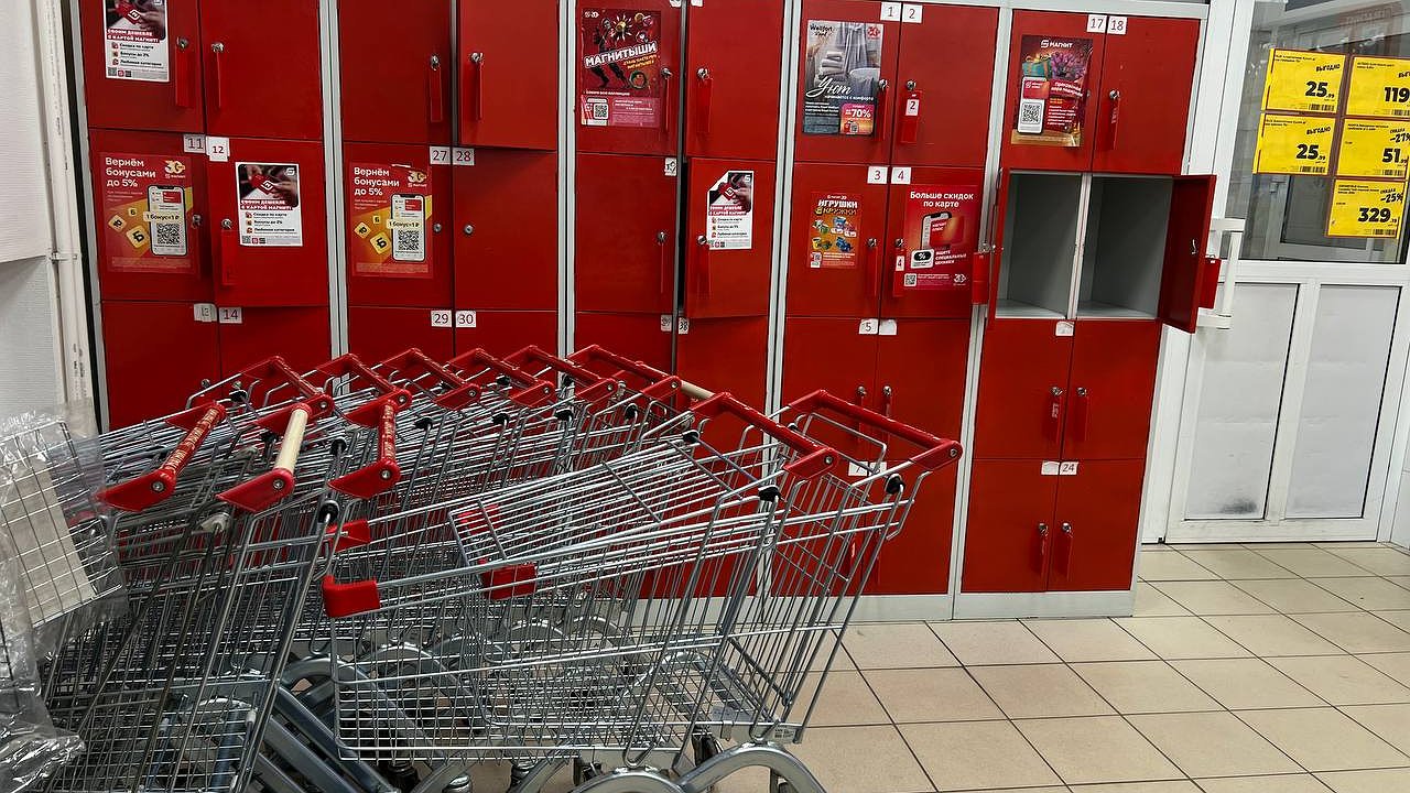 Главная картинка новости: С февраля обновляются правила покупок в супермаркетах: главные новшества
