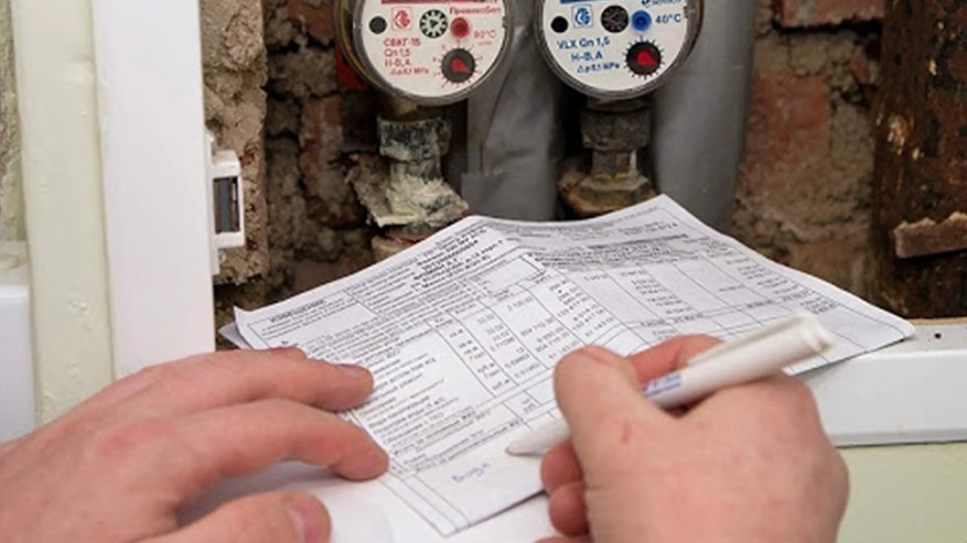 Главная картинка новости: Эту ошибку с показаниями счётчиков делают многие. Юрист предупредила, что она приводит к потере денег