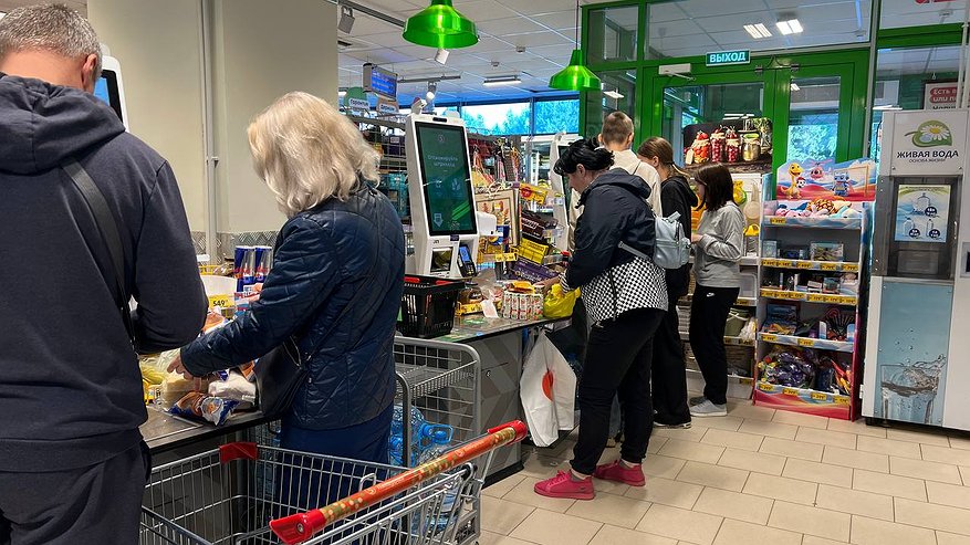 Главная картинка новости: Схема покупательского давления: как россияне смогут сами сбить цены на мясо и сахар в 2026 году