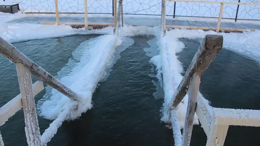 Главная картинка новости: Где в Новороссийске пройдут службы на Крещение: полное расписание по всем 21 храму с адресами