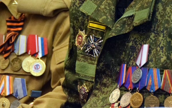 С октября 2026 года военным пенсионерам начислят прибавку. Кто получит больше всех