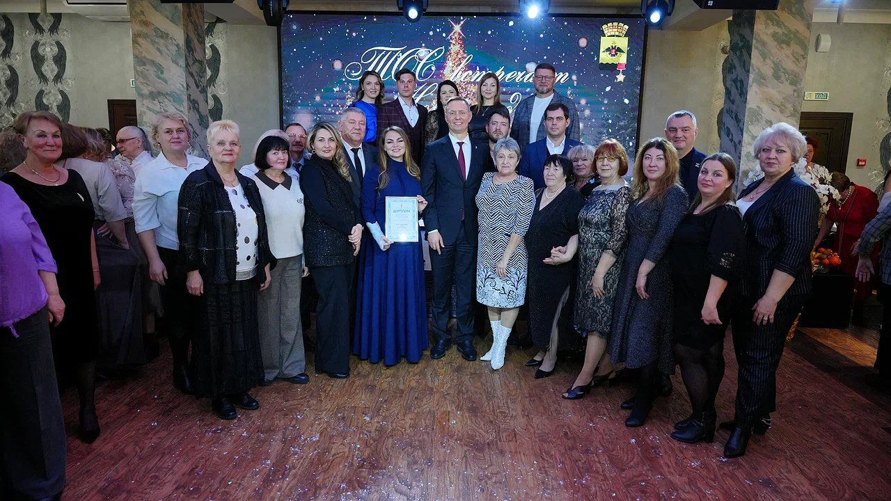 Главная картинка новости: Более 20 побед в конкурсах и десятки проектов: в Новороссийске отпраздновали успешный год работы органов ТОС