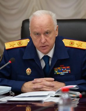 Дошло до Бастрыкина: СКР взял на особый контроль дело о водителе, высадившем школьника на морозе в Новороссийске