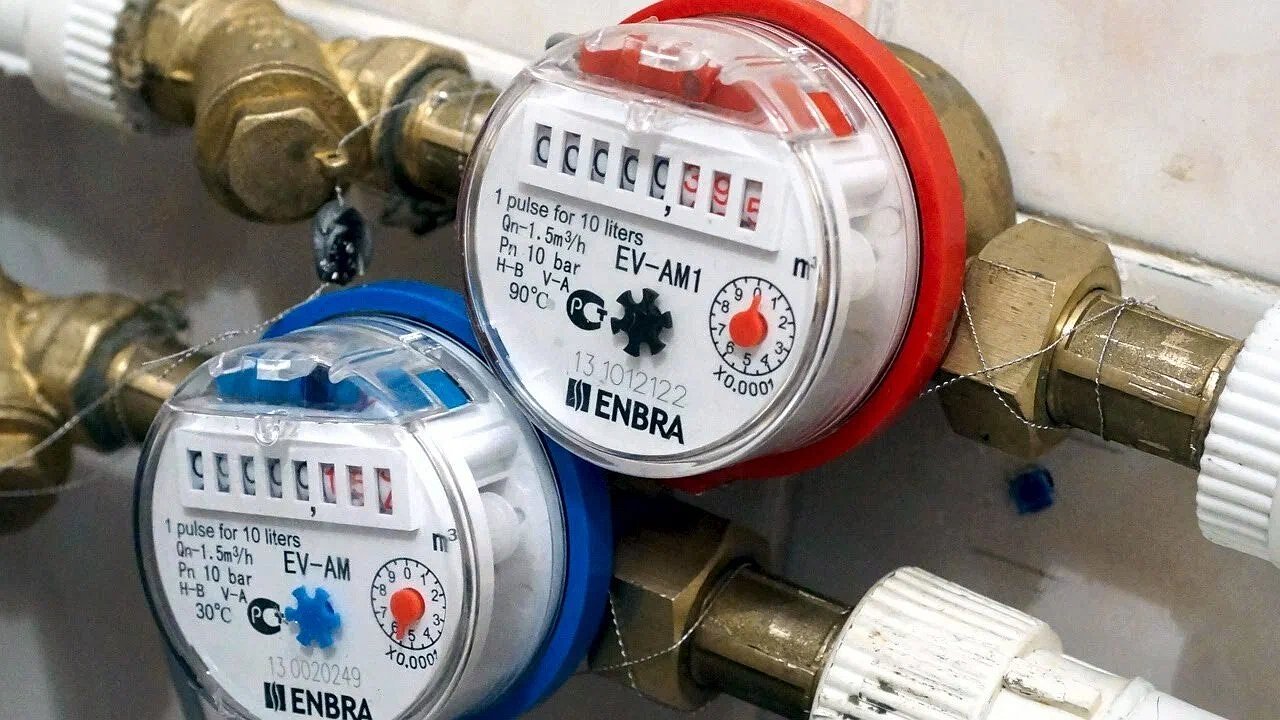Главная картинка новости: Готовьте кошельки: плата за воду без счётчика в России может вырасти в два раза