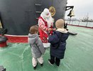 На новороссийском крейсере «Михаил Кутузов» гостей встречает морской Дед Мороз