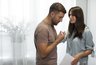 Эти 4 фразы рушат отношения: психологи о словах, после которых хочется уйти