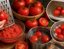Больше не мучаюсь с помидорами: простой кухонный способ снять кожицу без кипятка