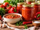 Аджика из помидоров и перца на зиму: густая, ароматная и в меру острая