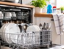 Почему посудомоечная машина оставляет разводы и налёт: 7 причин и способы решения
