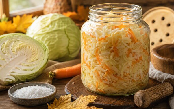 Хрустящая капуста как из детства: простой домашний рецепт, который пригодится осенью