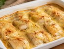 Минтай получается сочнее дорогой рыбы: добавляю к обычным кусочкам простую заливку