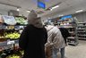 Оливье и не только: 7 продуктов для новогоднего стола, которые можно купить уже сейчас