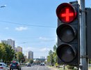 Красный знак на светофоре: водителям объяснили, когда можно поворачивать налево