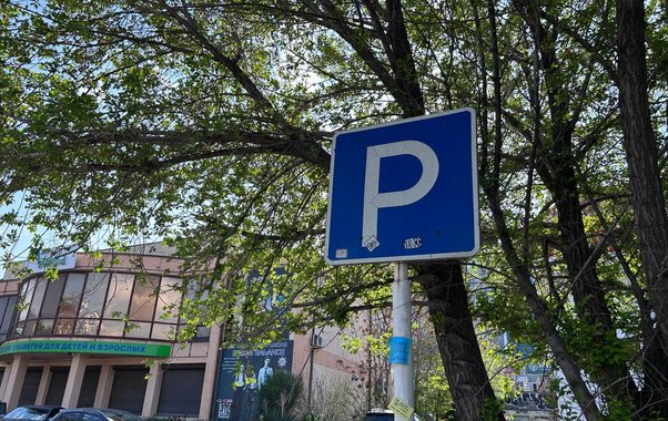 В Новороссийске для эвакуации внедорожников задействовали спецтехнику