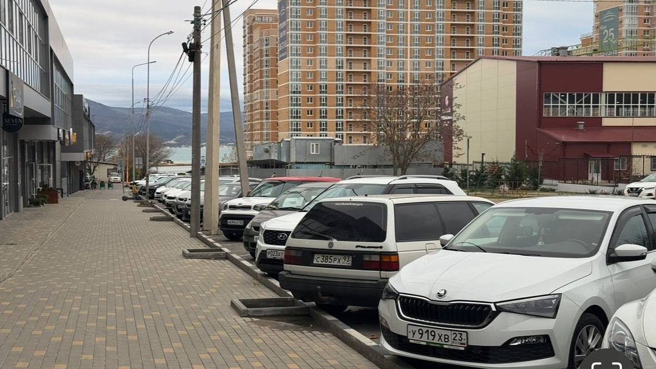 Главная картинка новости: Приехали: Минпромторг перекрывает главную лазейку для дешевых авто из ЕАЭС — сколько доплачивать теперь