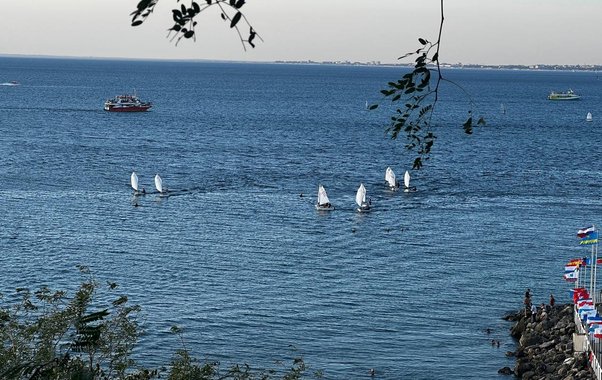 Жителей Новороссийска предупредили о масштабных военных учениях в акватории порта