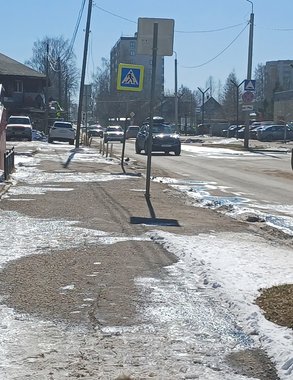 Более 856 тысяч рублей заплатили УК на Кубани за скользкие дорожки у подъездов