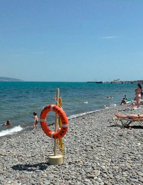 Курорт под контролем: Роспотребнадзор усилит проверки воды и песка в Анапе на всё лето