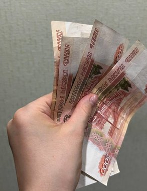 Ветеран труда без наград: как 30 лет стажа превратить в скидку на ЖКУ и ежемесячную выплату