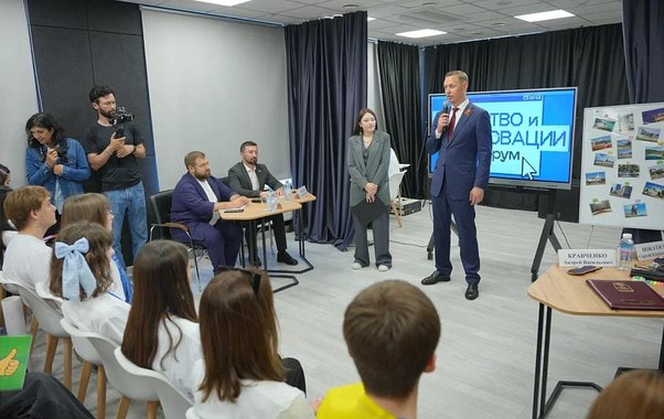 В Новороссийске студенты представили проекты по ИТ и креативу, три команды получили деньги на реализацию идей