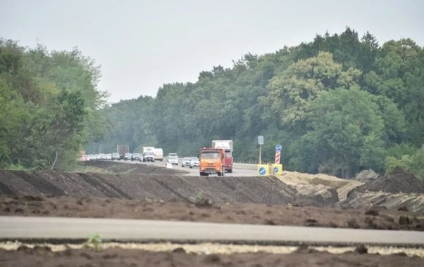 Трассу Джубга — Сочи перенесли: Хуснуллин объяснил, когда начнут строить