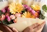 Как сохранить букет свежим надолго: 5 проверенных средств от профессионалов