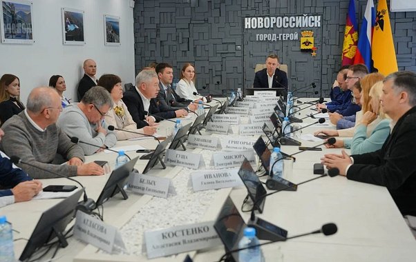 В Новороссийске обсудили судьбу долгостроев ГК «Черное море»: ищут нового инвестора