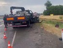Трое погибли в лобовом столкновении на трассе в Тихорецком районе: Honda вылетела на встречку