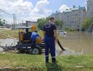 Краснодар откачивают после ливня: где вода еще стоит и куда звонить, если топит ваш двор