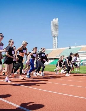 В Краснодаре прошёл первый благотворительный «Медзабег»: врачи и их семьи вышли на старт