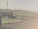 Три человека госпитализированы после столкновения легковушки с грузовиком на Кубани