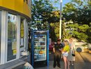 В Новороссийске волонтеры дежурят на АЗС. Зачем они там и как помогают водителям