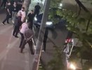 Драка на перекрёстке в Новороссийске: полиция устанавливает личности участников