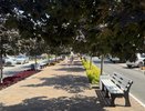 На улице Терской установили 31 новую лавочку и урну: отдыхать стало удобнее