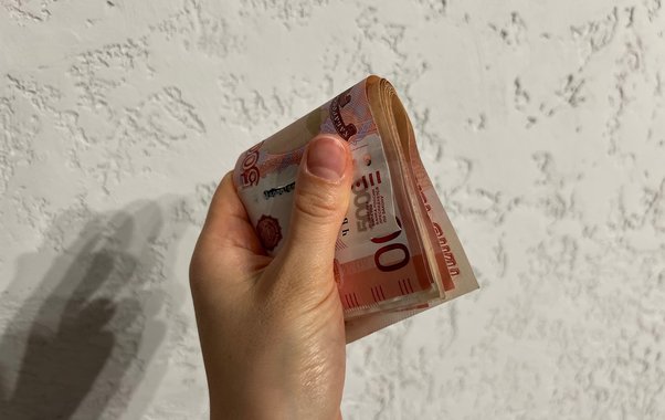 Экономист Делягин предупредил: из этих банков лучше забрать деньги, пока не поздно