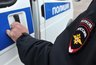 В Новороссийске пресекли нелегальную торговлю бензином: 200 литров по 200 рублей за литр