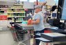 «За пакет — в тюрьму»: россиян предупредили о штрафах и судах из-за полиэтилена в магазинах